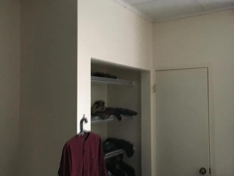 103 Magnolia Ave #2R — Photo 7