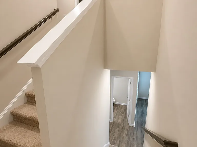Sweetbriar Cir — Photo 5