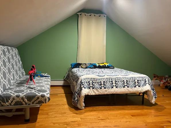 194-56 114th Road image 9 of 16