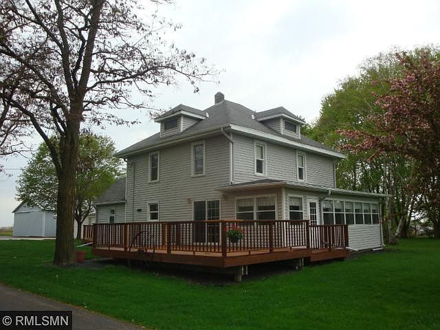 1st image of 24201 Chippendale Ave