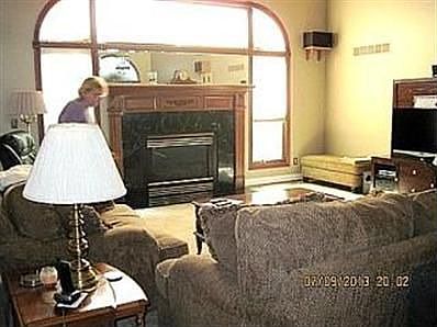 5th image of 55432 Kingsway Dr