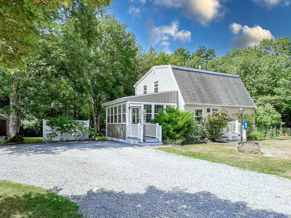 82 Dexter Rd, Marion, MA 02738