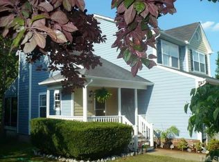 708 Papsworth Ct, Fuquay Varina, NC 27526