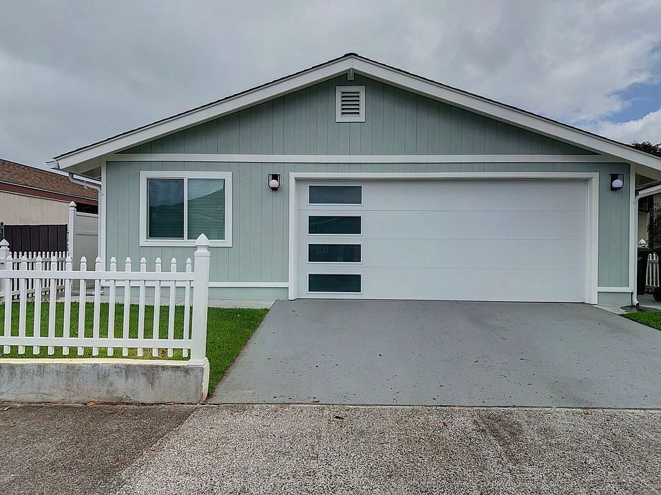 1st image of 95-631 Lawena St