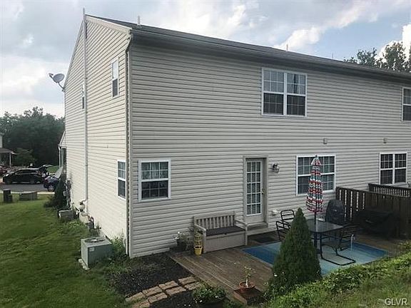 4th image of 112 Michael Ct