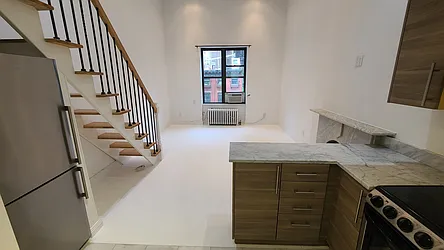 Rented by Aryeh Realty