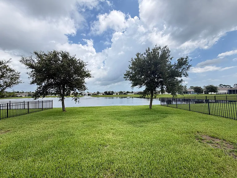 2915 Gibraltar Blvd — Photo 30