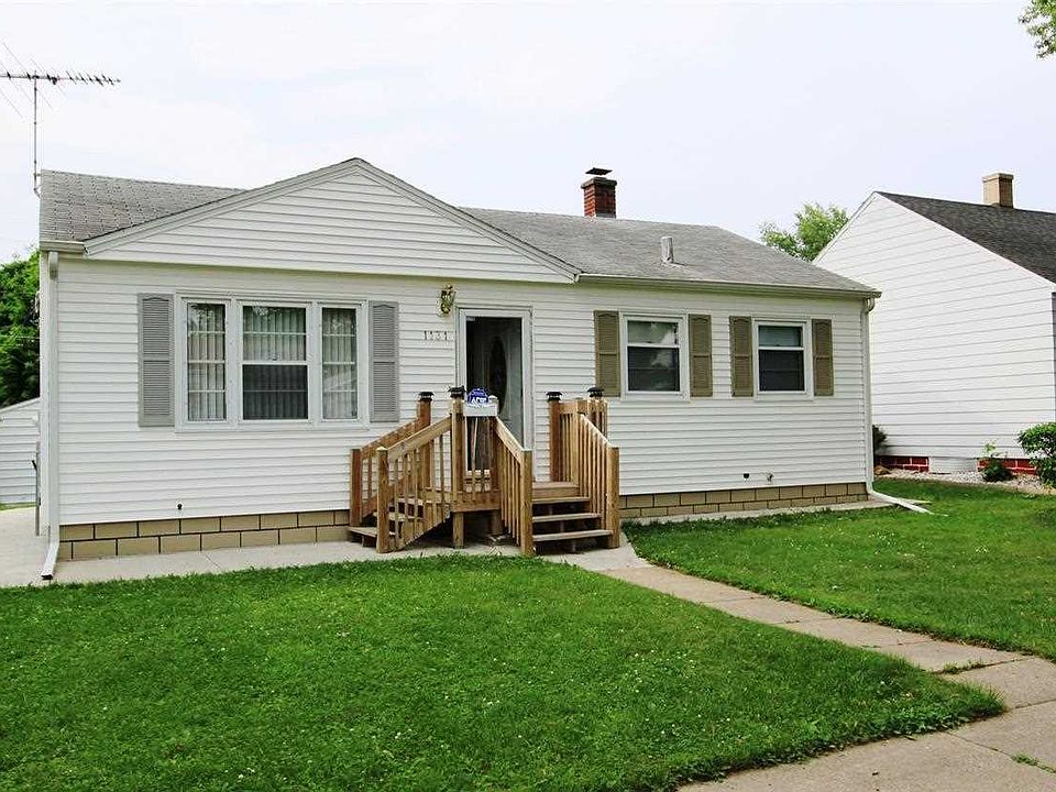 1st image of 1131 Bourland Ave