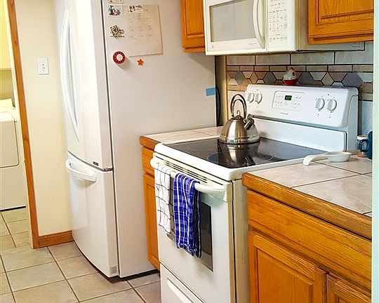 5th image of 4104 Caldwell Ave