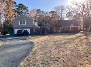 5141 Lake Shores Rd, Virginia Beach, VA 23455