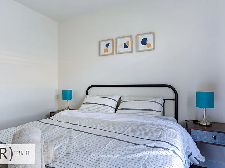 14794 Goldenrain Dr — Photo 38