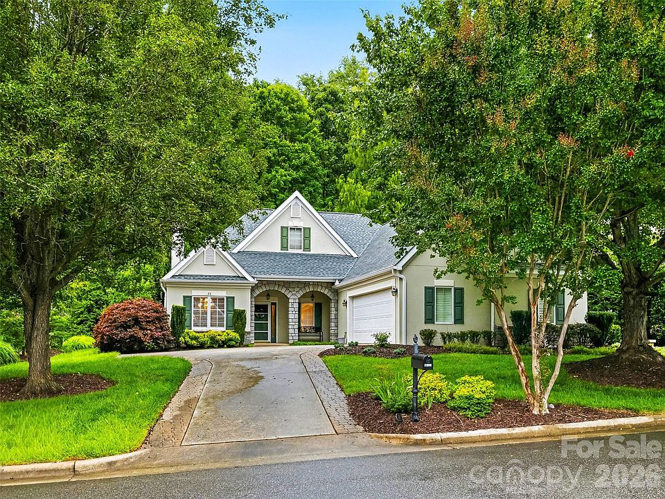 1st image of 25 Clovelly Way