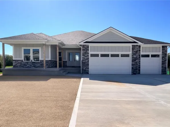 805 W Solomon Dr, Lone Jack, MO 64086