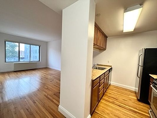 3rd image of 40-13 Broadway #2B