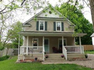 812 Baird St, Holly, MI 48442