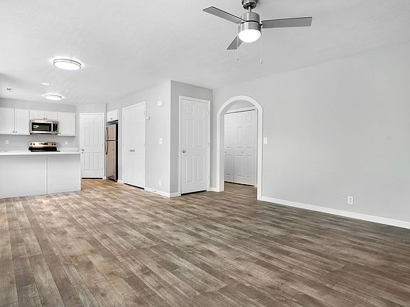3rd image of 4109 S Highland Dr #N