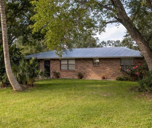 2325 SW Independence Road SW, Port Saint Lucie, FL 34953