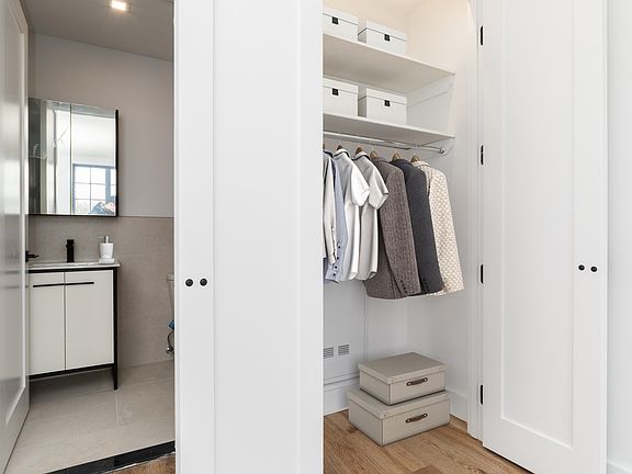 5th image of 311 Franklin Ave APT 3A