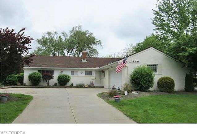 1st image of 2590 Deptford Dr