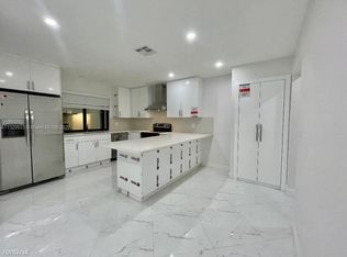 4910 Jefferson St, Hollywood, FL 33021