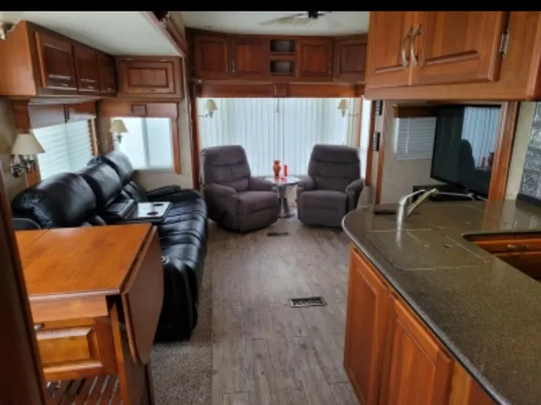 517 Copper Ridge Rd, Eidson, TN 37731