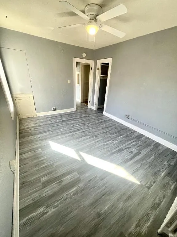 2813 Cottage Grove Ave — Photo 4