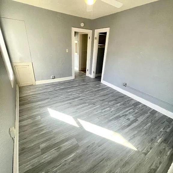 2813 Cottage Grove Ave — Photo 4