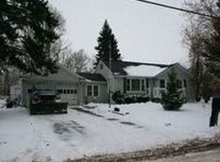 52675 W 12 Mile Rd, Wixom, MI 48393