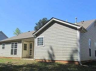 206 Plantation Trl, Griffin, GA 30223