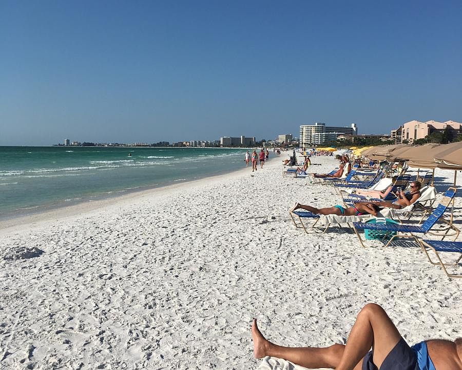 Walk to crescent beach in minutes