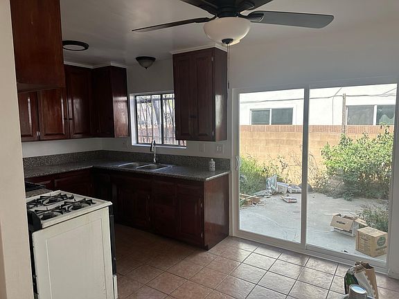 2nd image of 4114 W 118th St APT B