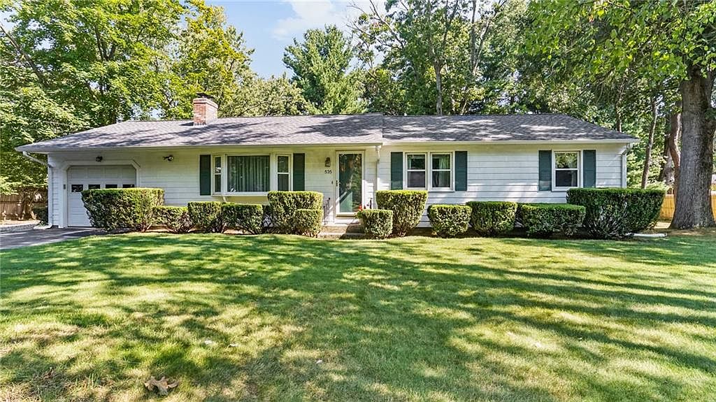 535 Church Ave, Warwick, RI 02889 Zillow