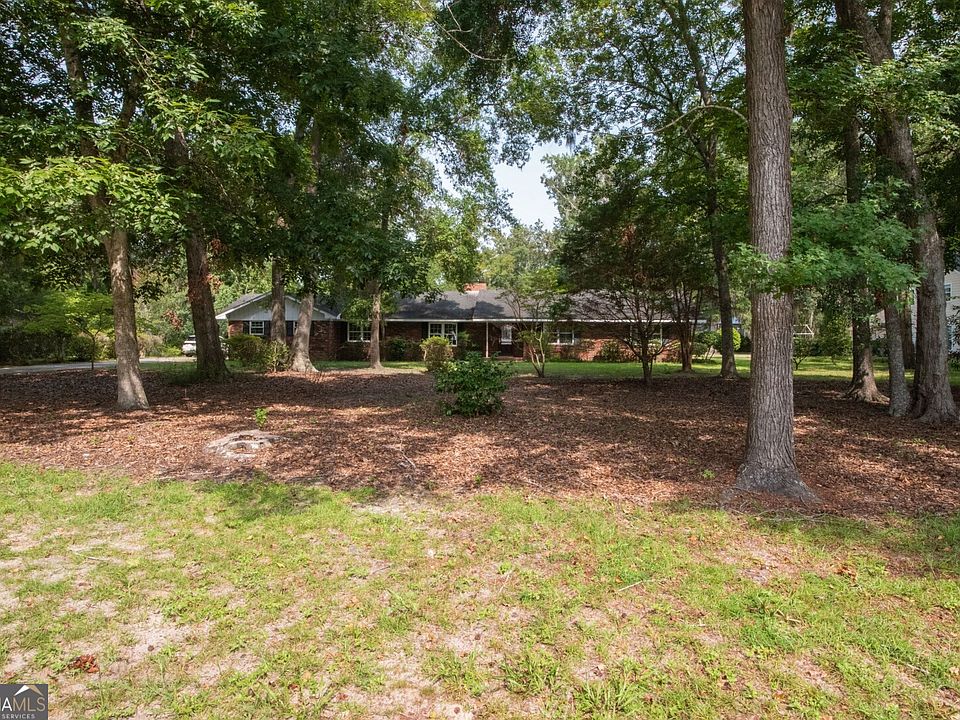 1st image of 808 Devon Dr