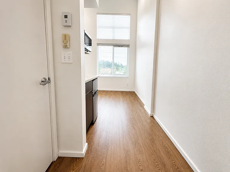162TEN — Photo 24
