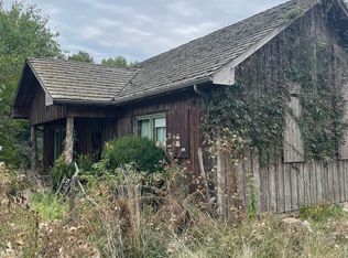 6768 E Grand Rd, Dix, IL 62830