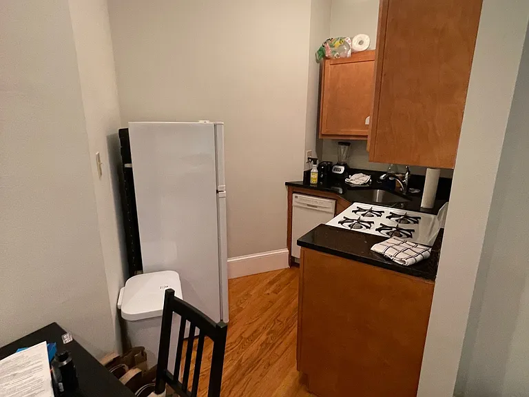 38 Hemenway St #26 — Photo 27