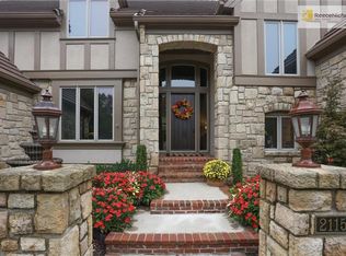 2115 W 116th St, Leawood, KS 66211