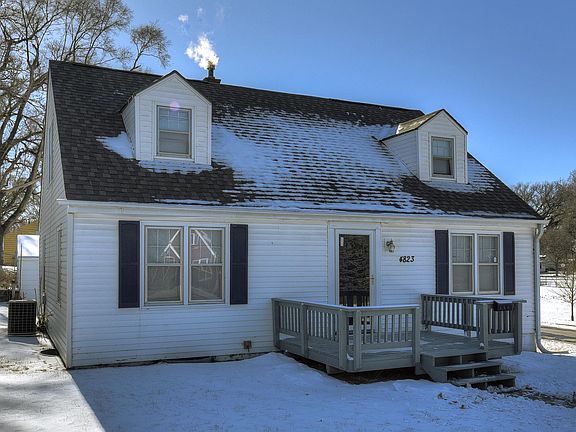Front and back doors feature Shclage electronic locks.