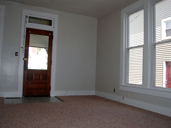 5th image of 1430 N Jefferson St