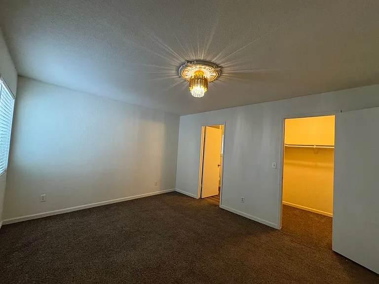 4853 E University Ave #101 — Photo 15