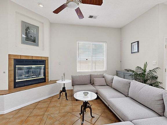 5th image of 8831 Palomar Ave NE