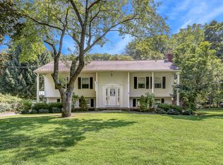 335 W Mountain Rd, Sparta, NJ 07871