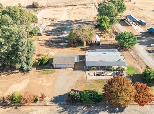 5710 Greenwood Ave, Clovis, CA 93619