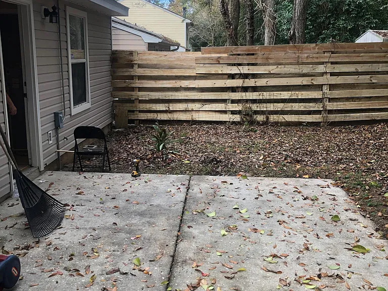 1487 Live Oak Dr — Photo 12