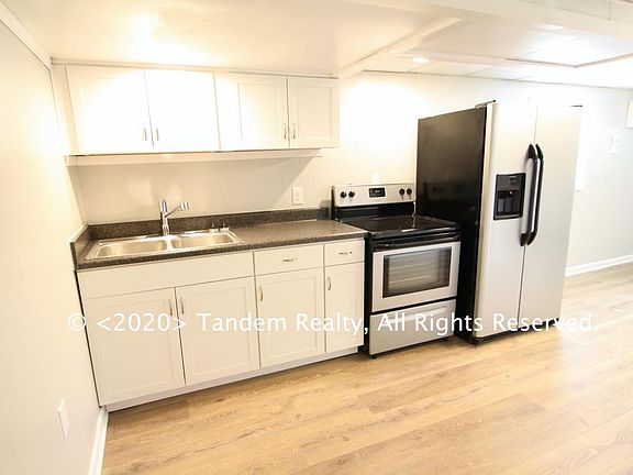 1924 Berkshire Dr B (3)_04032020