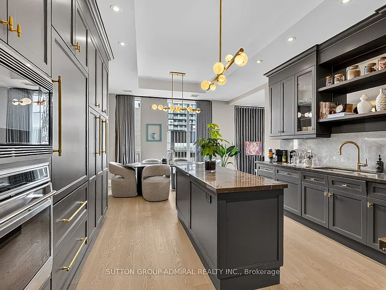 155 Saint Clair Ave W #1801 — Photo 18