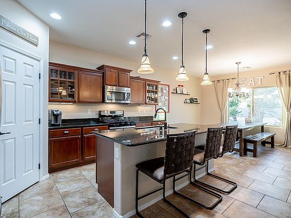 3rd image of 11296 W Sandby Green Pl