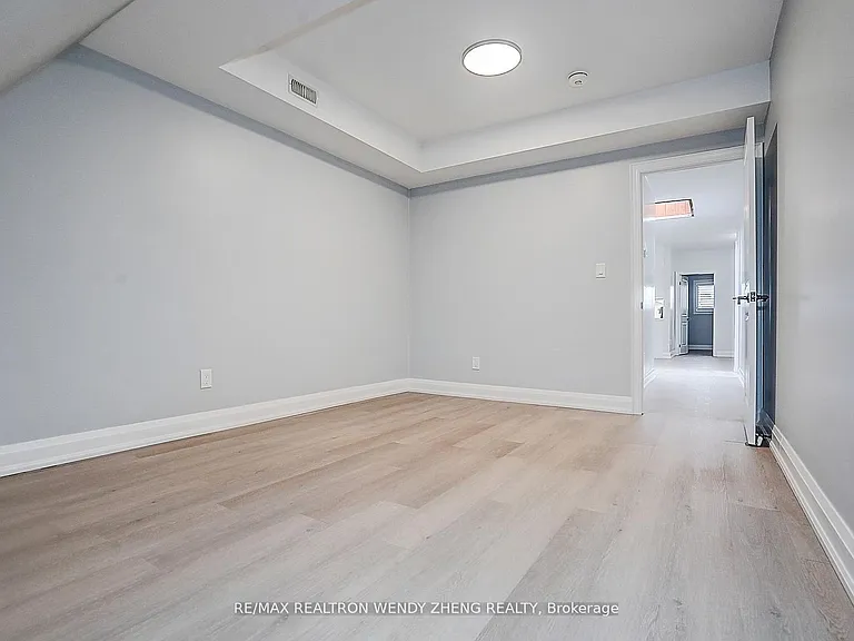 175 Grace St #1-3 — Photo 41