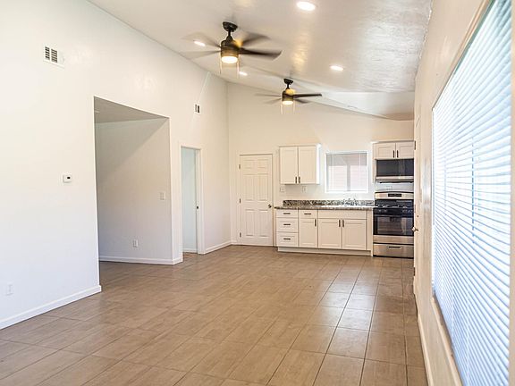 4th image of 656 N Belvedere Ave #1