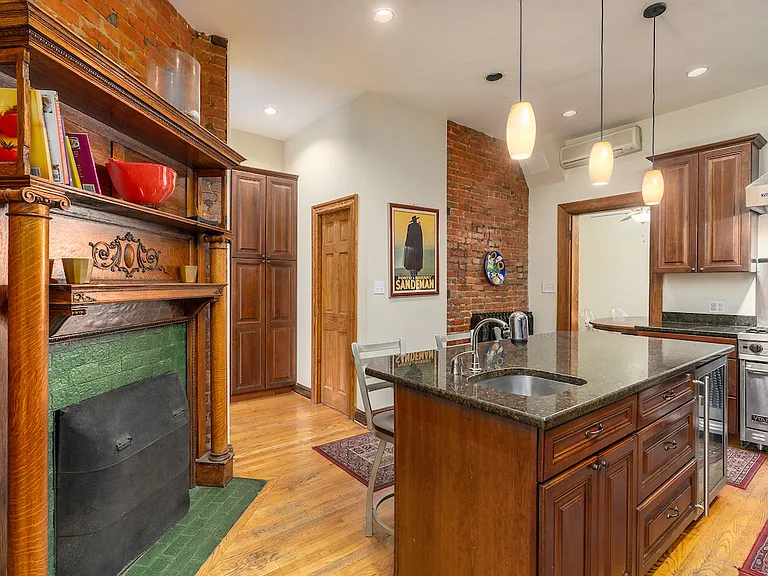 1820 Calvert St NW — Photo 19